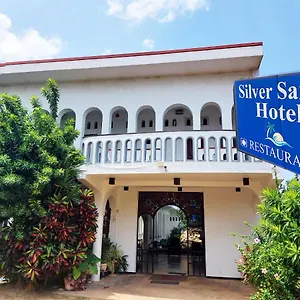 Silver Sands Guest house Negombo
